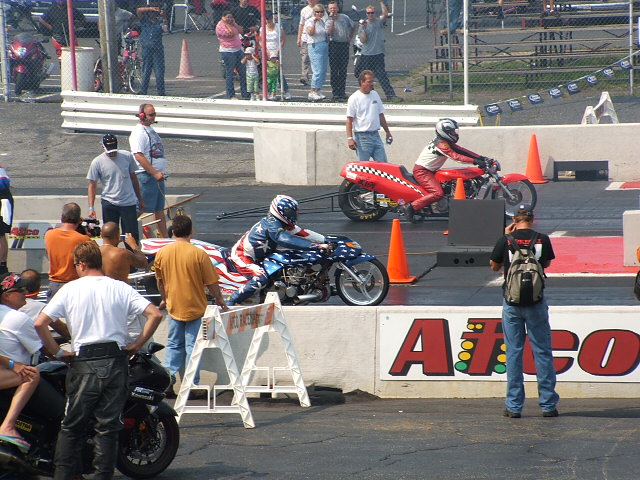Mike at the line for a practice run.
