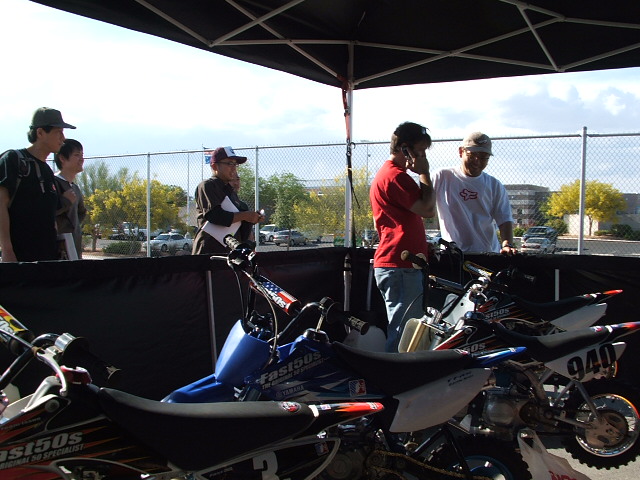 Craig Mason and Kosehi & the crew from Peek Performance of Japan.
