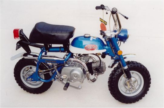 1970 Z50 K2
Low Hours! Original Seat! - Original paint! - Nitto Tires & Tubes! - Cables - Fenders & more.  WHEN I PURCHASED THIS BIKE IT WAS A DIAMOND IN THE ROUGH. A LIGHT RESTORATION WAS ALL IT TOOK.  THE PAINT POLISHED OUT BEAUTIFULLY!  THIS A VERY NICE EXAMPLE OF LOW MILEAGE K2! 
